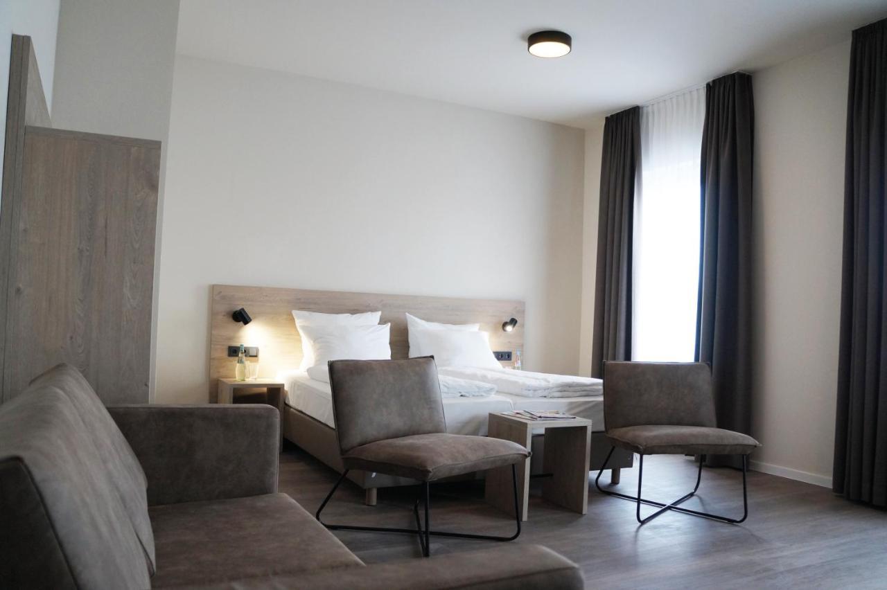 Atlas Hotel Ettenheim-Rust エクステリア 写真